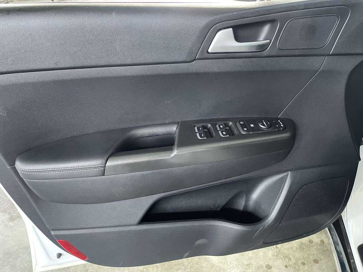 Kia Sportage б/у, 2019, Автоматическая. Фото: #18