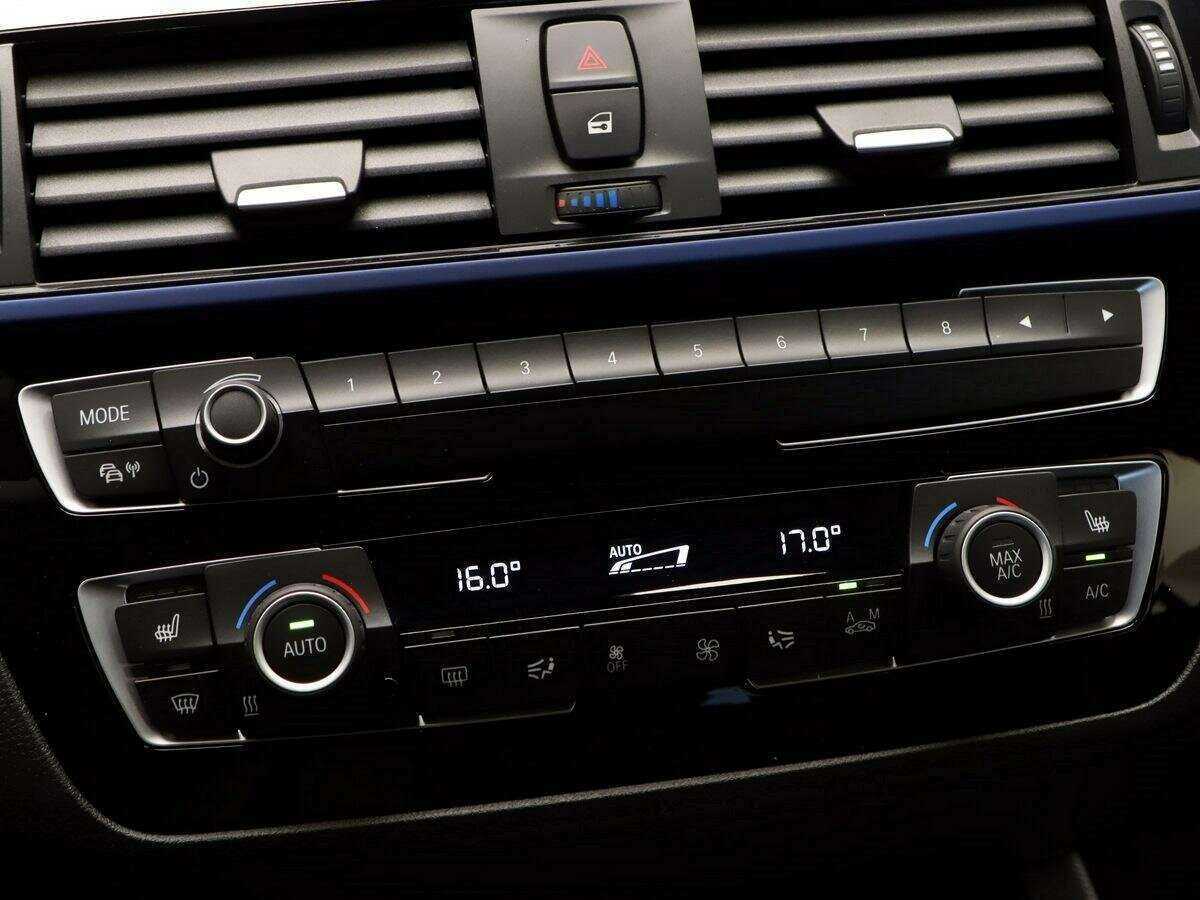 BMW 1 серии б/у, 2018, Автоматическая. Фото: #17