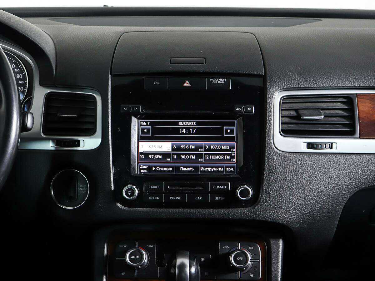 Volkswagen Touareg б/у, 2013, Автоматическая. Фото: #11