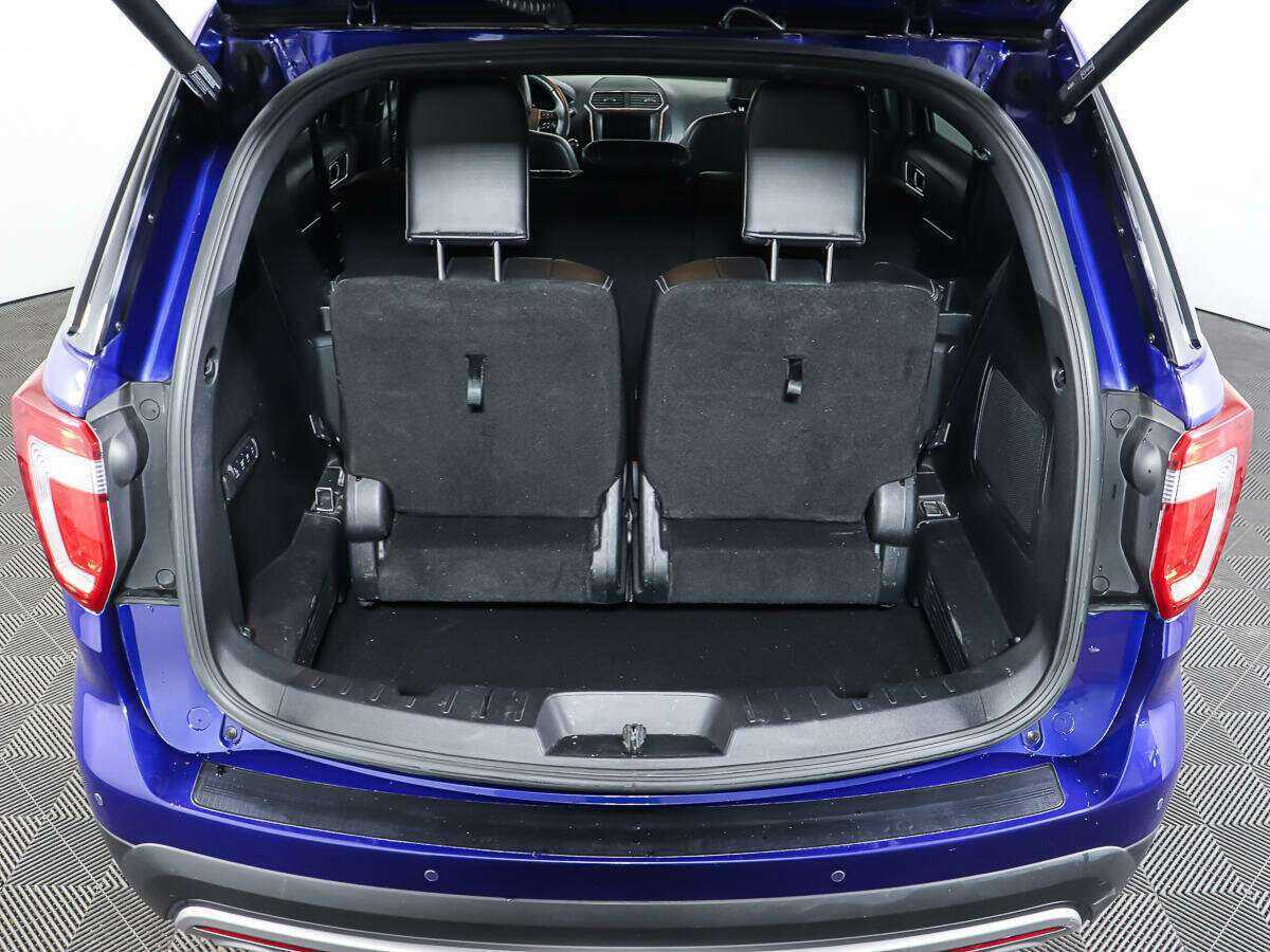 Ford Explorer б/у, 2017, Автоматическая. Фото: #8