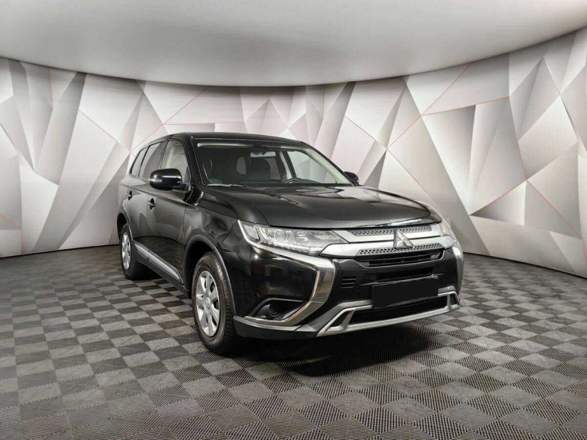 Mitsubishi Outlander б/у, 2018, Вариатор. Фото: #2