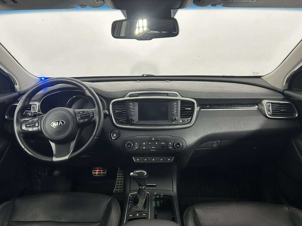 Kia Sorento б/у, 2017, Автоматическая. Фото: #4