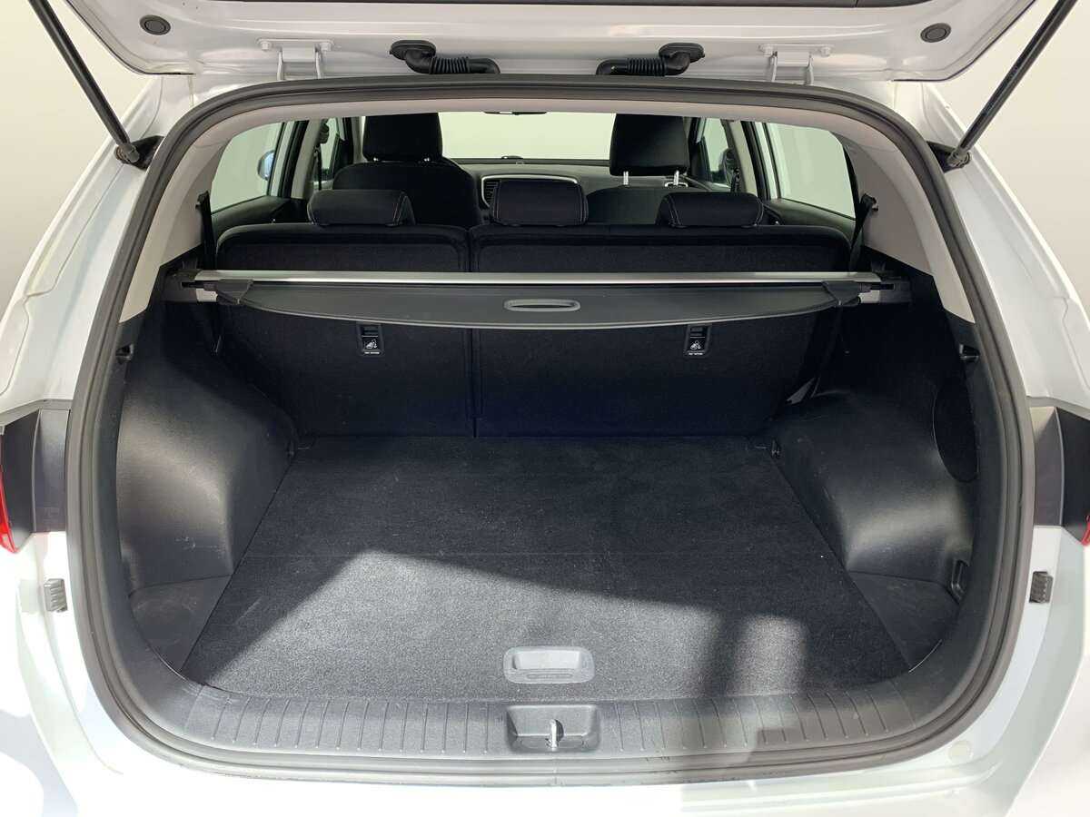 Kia Sportage б/у, 2020, Автоматическая. Фото: #8