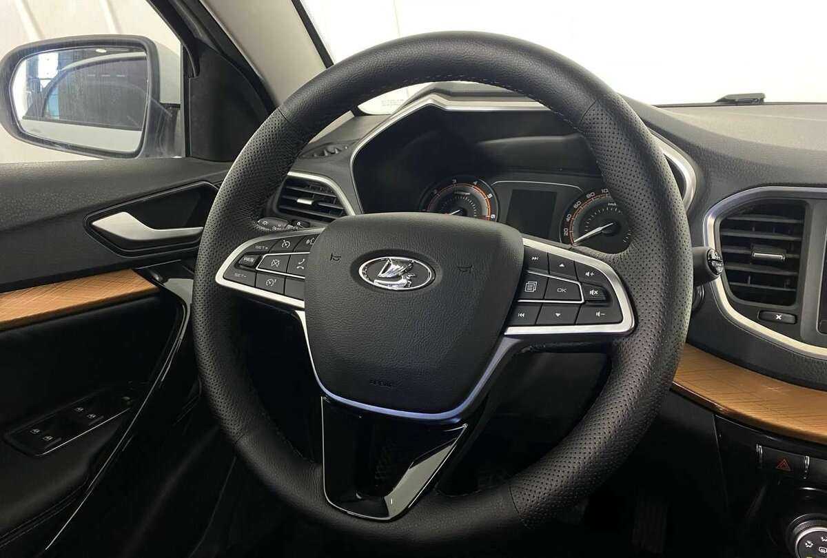 Lada (ВАЗ) Vesta б/у, 2023, Механическая. Фото: #8