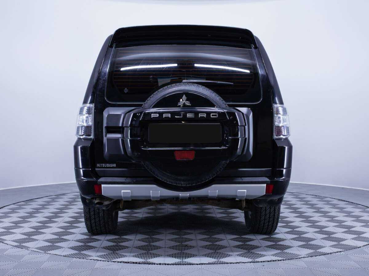 Mitsubishi Pajero б/у, 2012, Автоматическая. Фото: #4