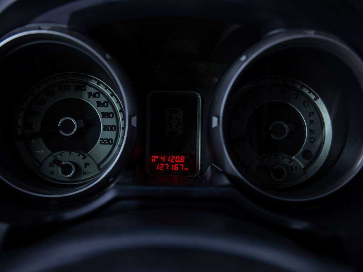 Mitsubishi Pajero б/у, 2012, Автоматическая. Фото: #10