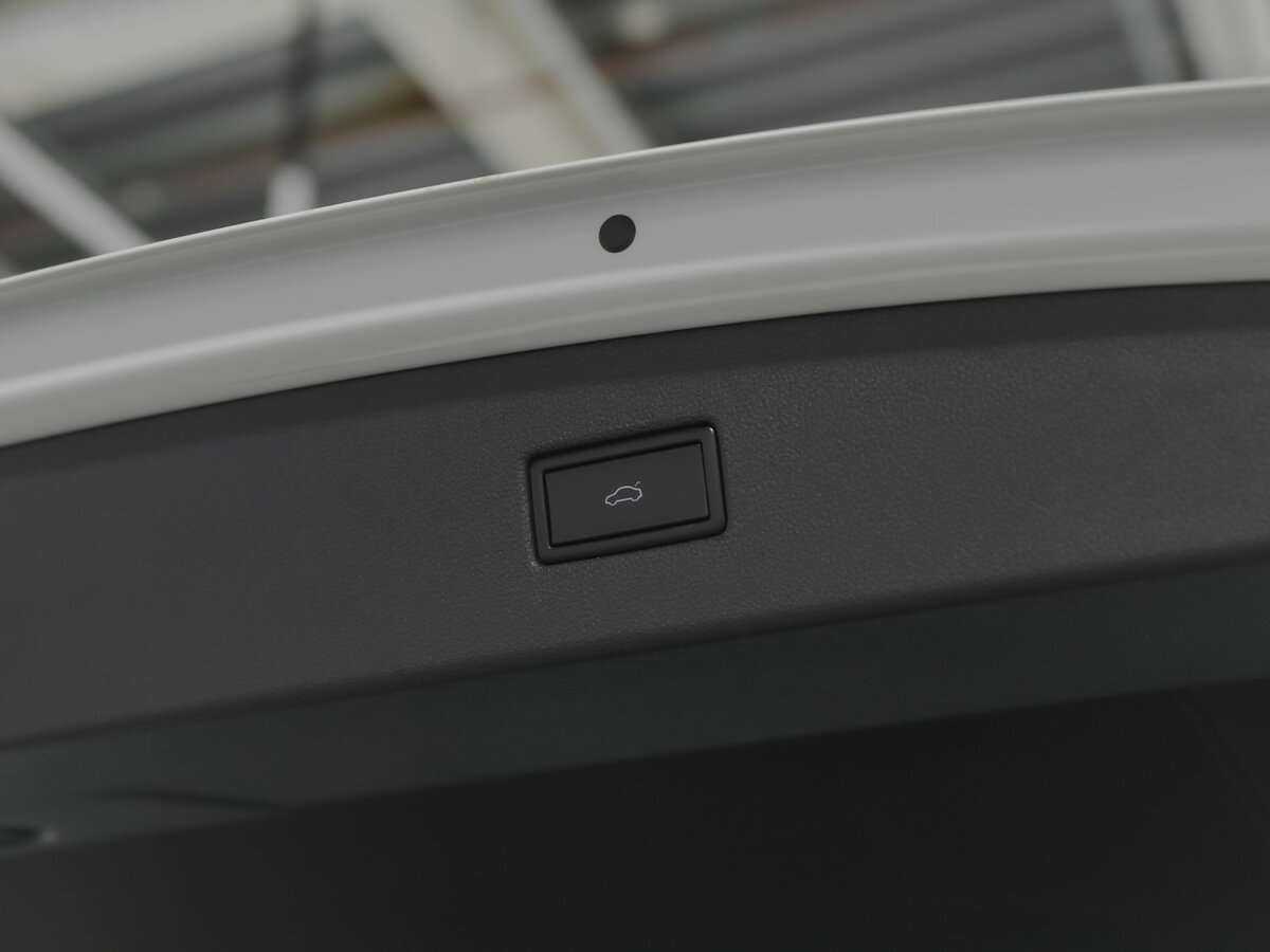 Volkswagen Tiguan б/у, 2020, Роботизированная. Фото: #14