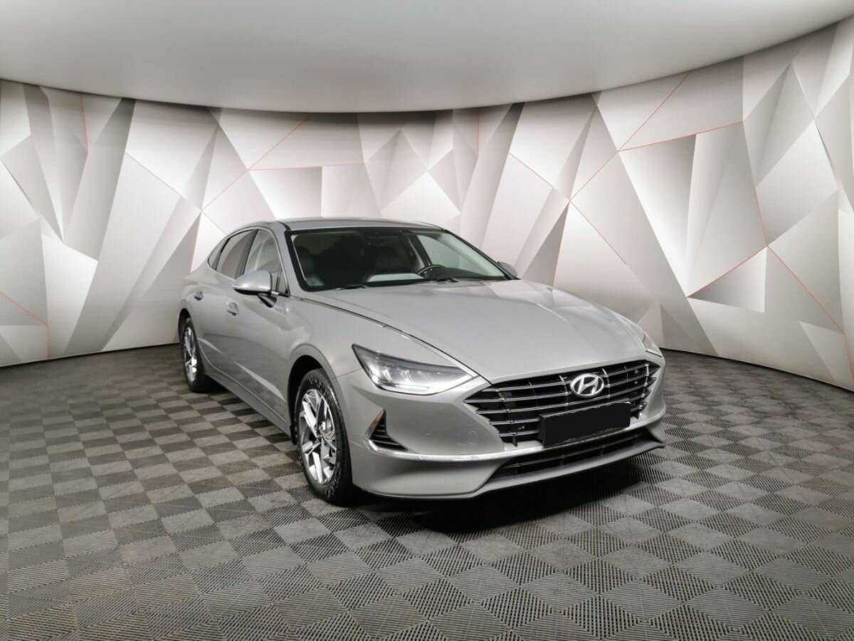 Hyundai Sonata б/у, 2019, Автоматическая. Фото: #2