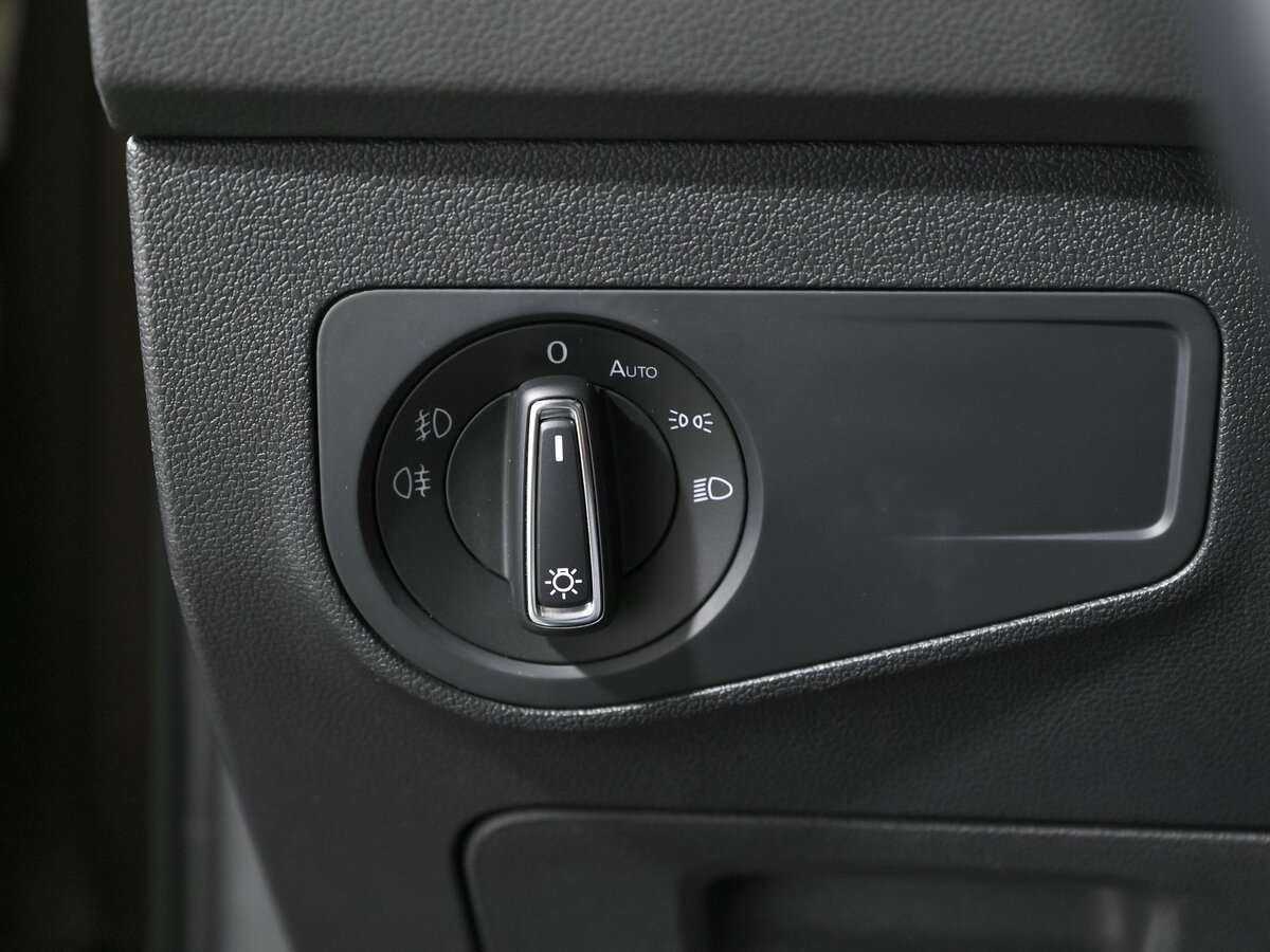 Volkswagen Tiguan б/у, 2018, Роботизированная. Фото: #11