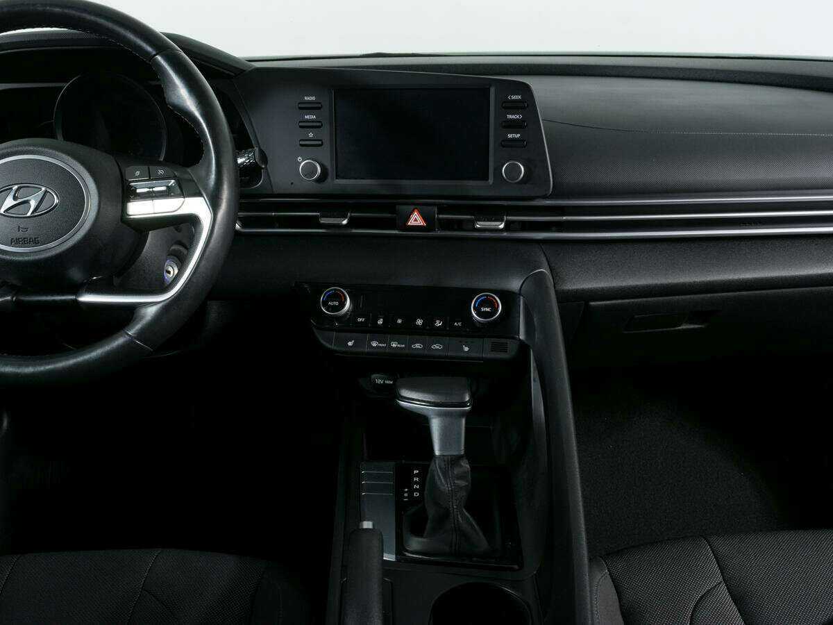 Hyundai Elantra б/у, 2021, Автоматическая. Фото: #7