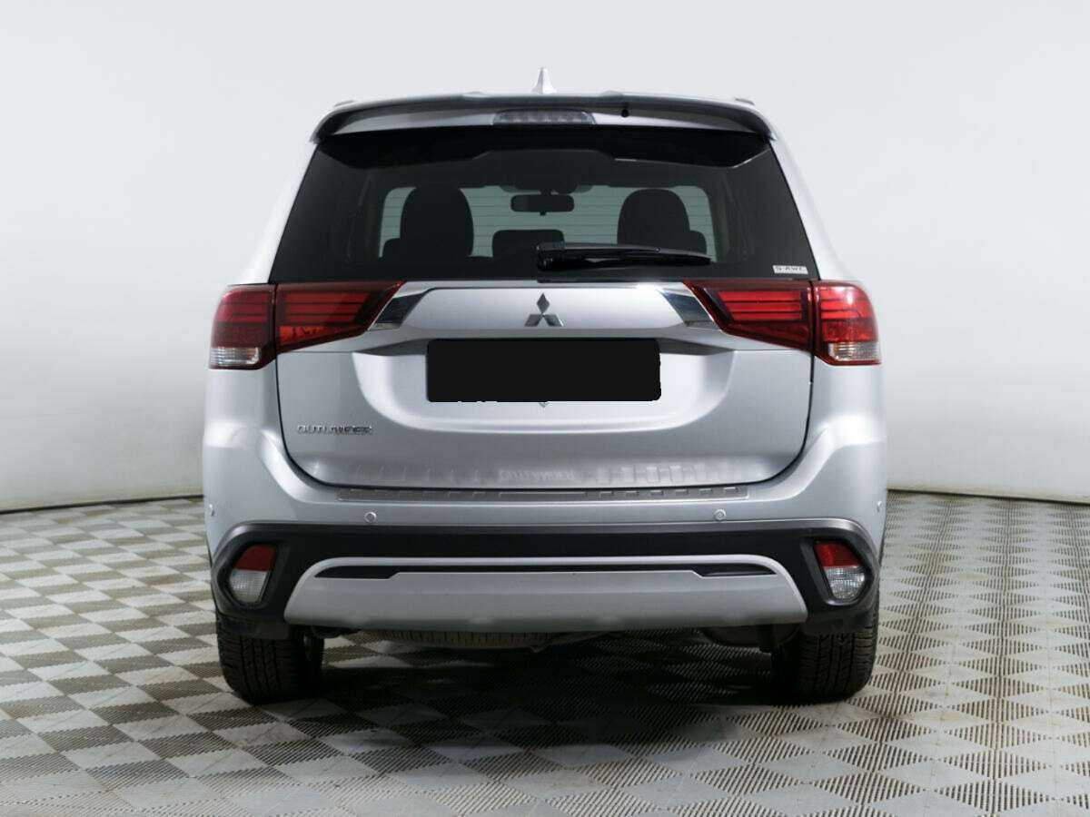 Mitsubishi Outlander б/у, 2021, Вариатор. Фото: #5