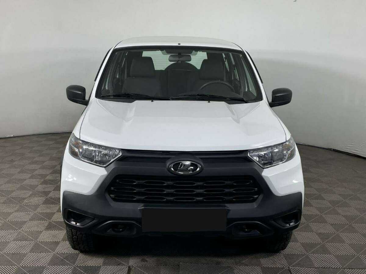 Lada (ВАЗ) Niva б/у, 2023, Механическая. Фото: #1