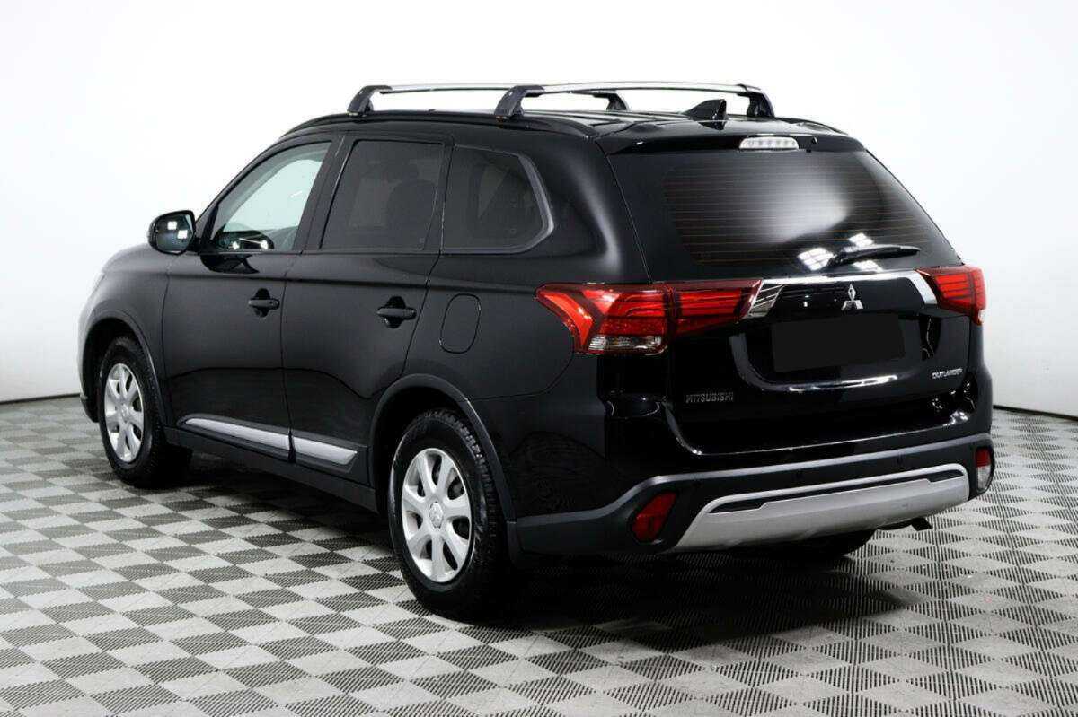Mitsubishi Outlander б/у, 2018, Вариатор. Фото: #6