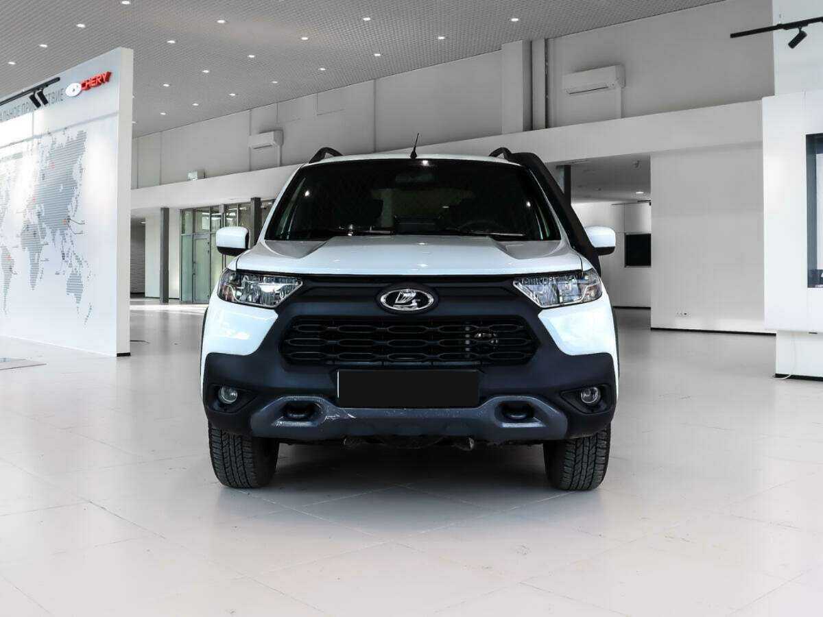 Lada (ВАЗ) Niva б/у, 2023, Механическая. Фото: #1