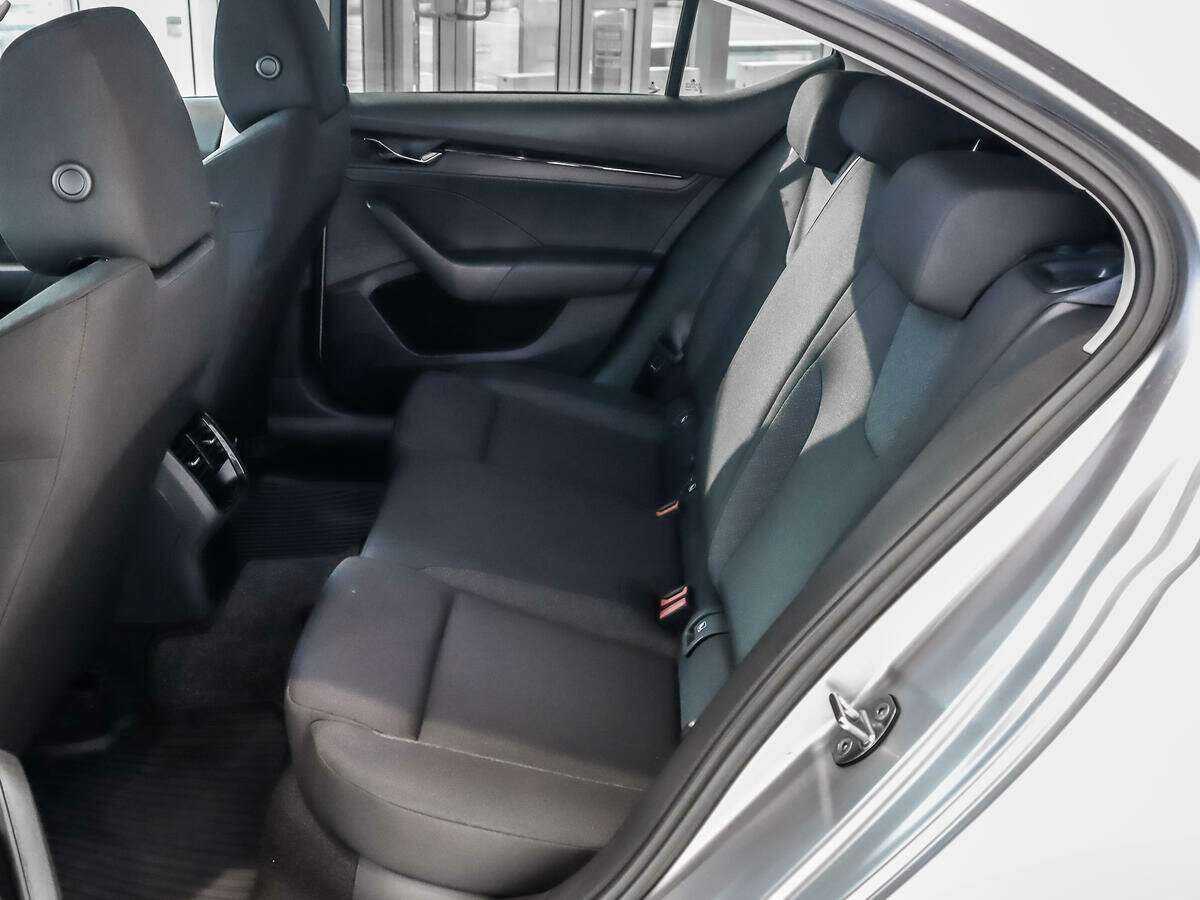 Skoda Octavia б/у, 2021, Автоматическая. Фото: #9