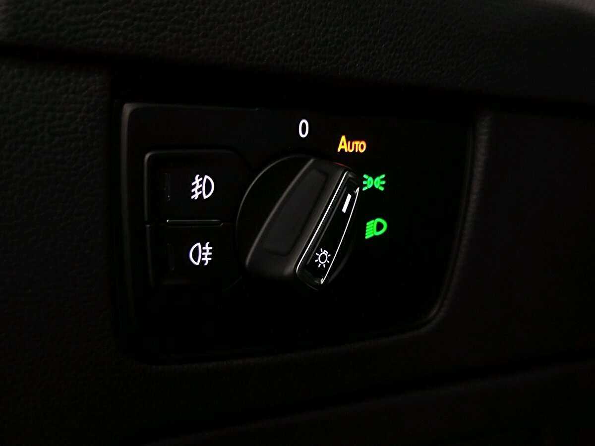 Volkswagen Passat б/у, 2019, Роботизированная. Фото: #22