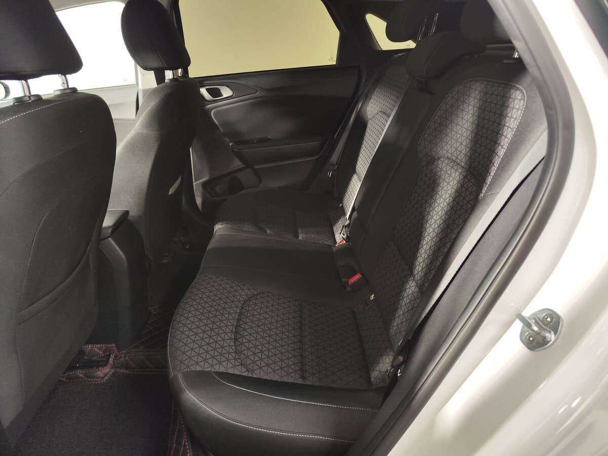 Kia Ceed б/у, 2020, Автоматическая. Фото: #6