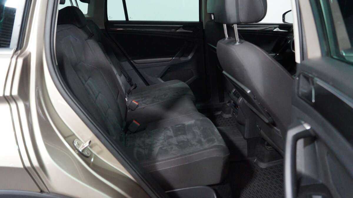 Volkswagen Tiguan б/у, 2018, Роботизированная. Фото: #12