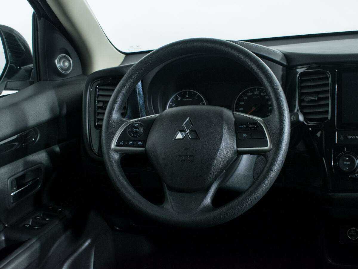Mitsubishi Outlander б/у, 2022, Вариатор. Фото: #12