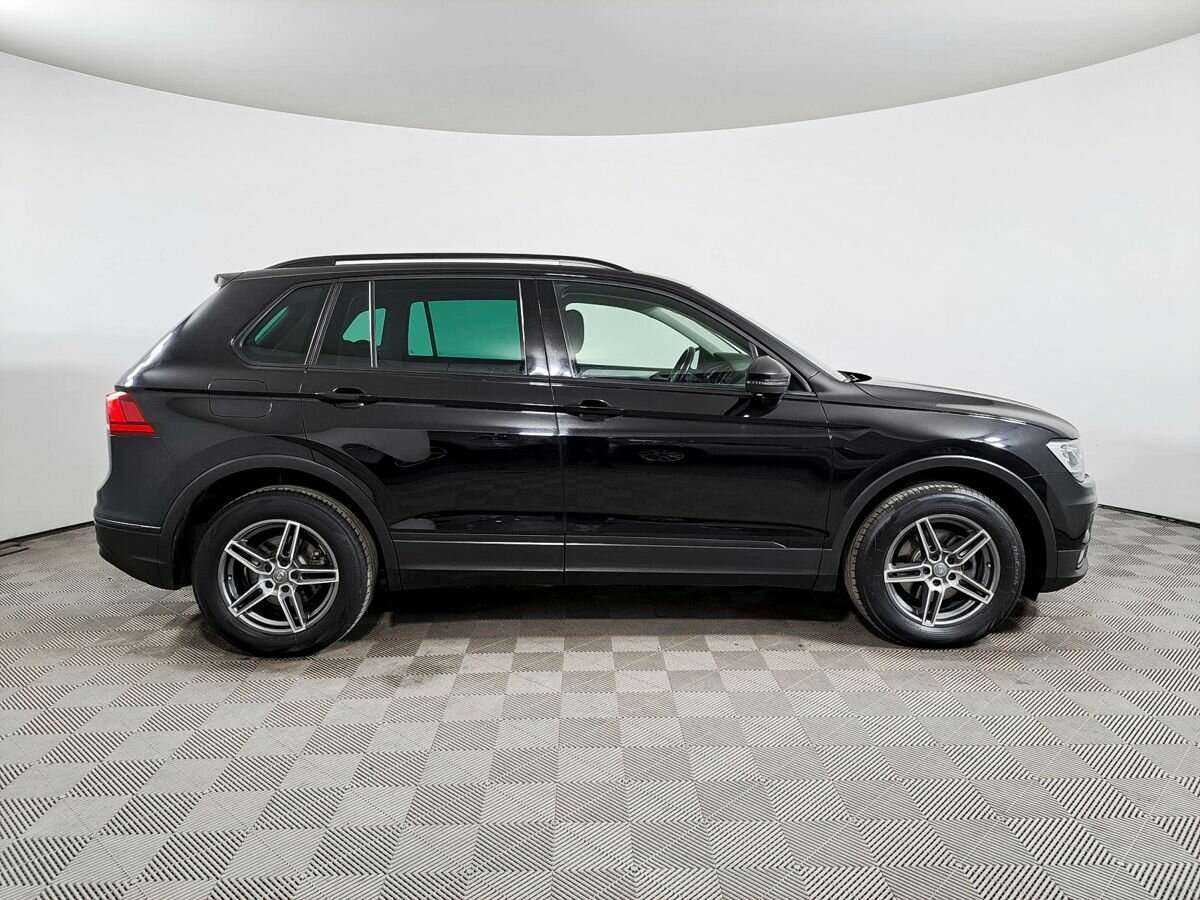 Volkswagen Tiguan б/у, 2019, Механическая. Фото: #3