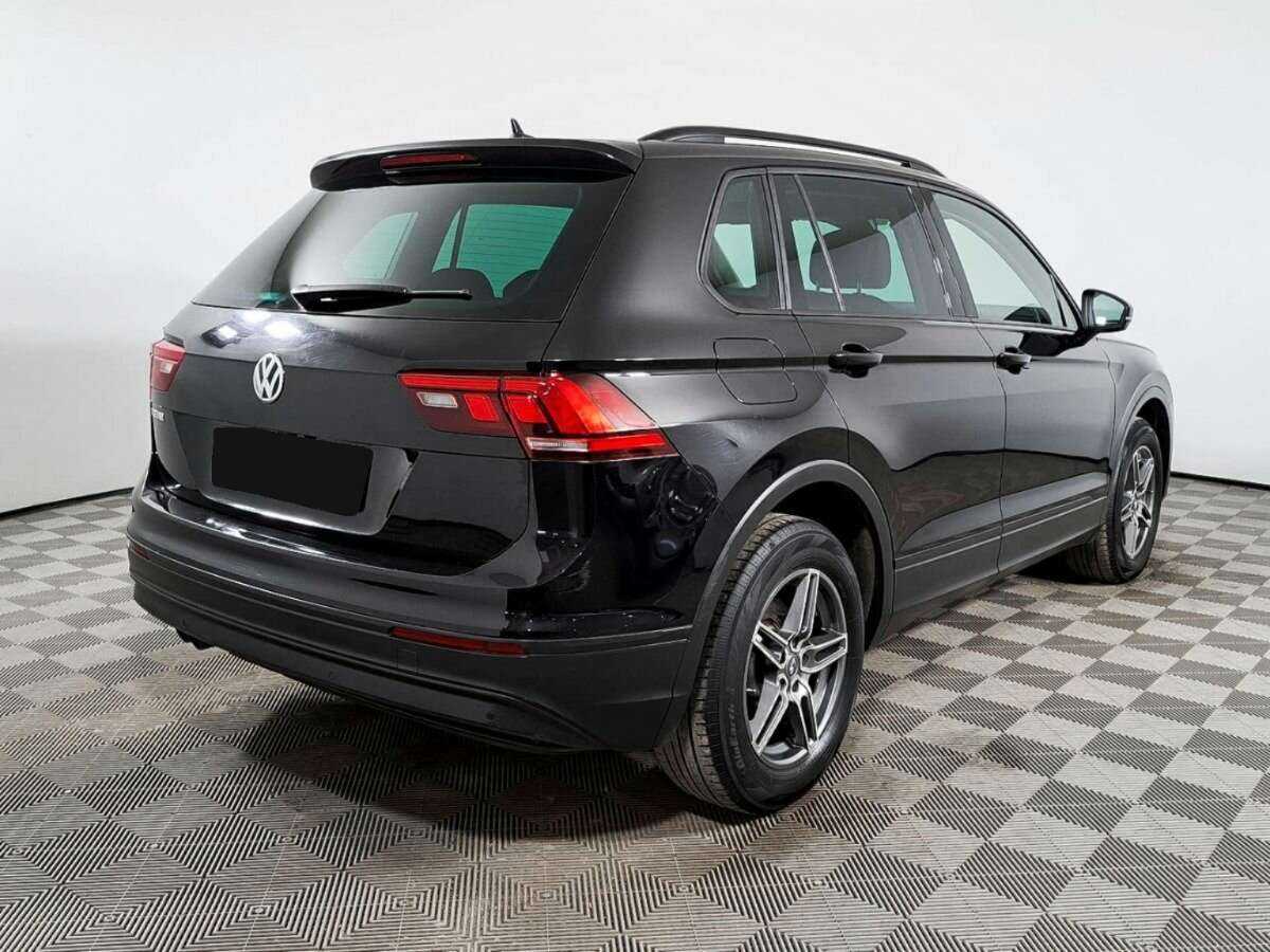 Volkswagen Tiguan б/у, 2019, Механическая. Фото: #4