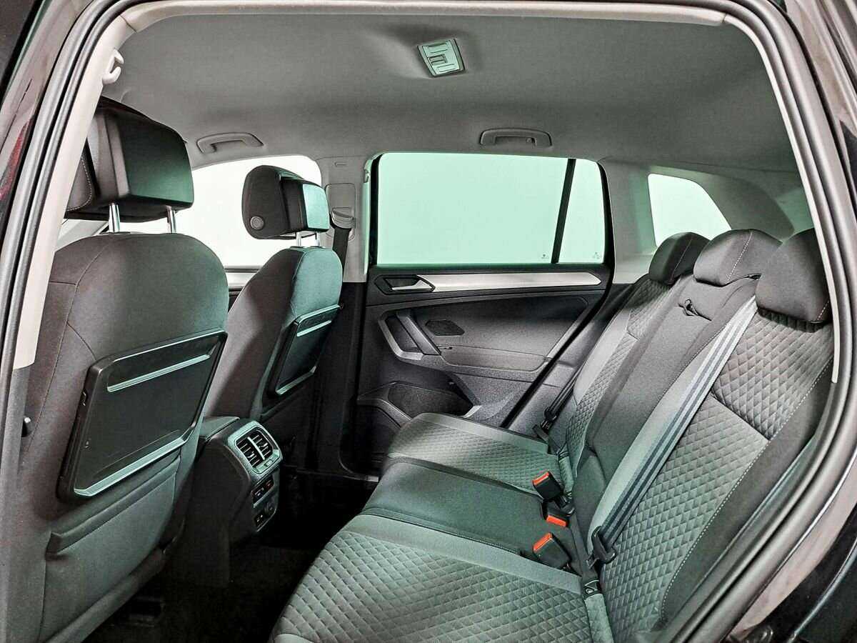 Volkswagen Tiguan б/у, 2019, Механическая. Фото: #9