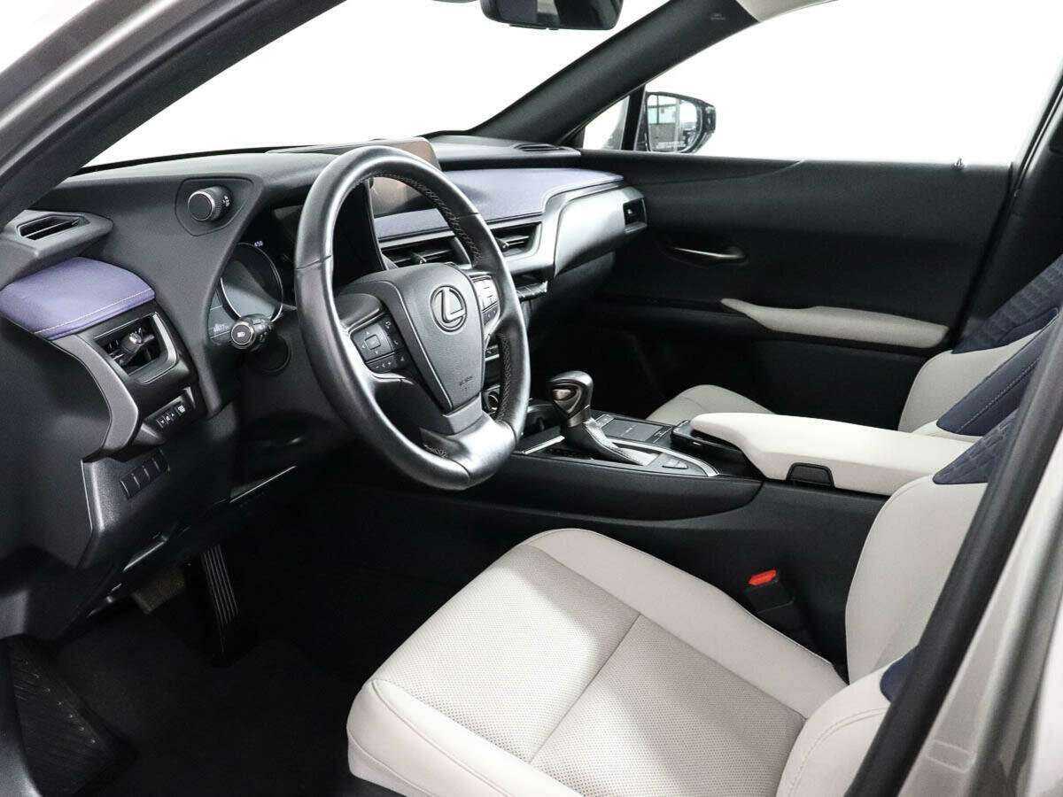 Lexus UX б/у, 2019, Вариатор. Фото: #7