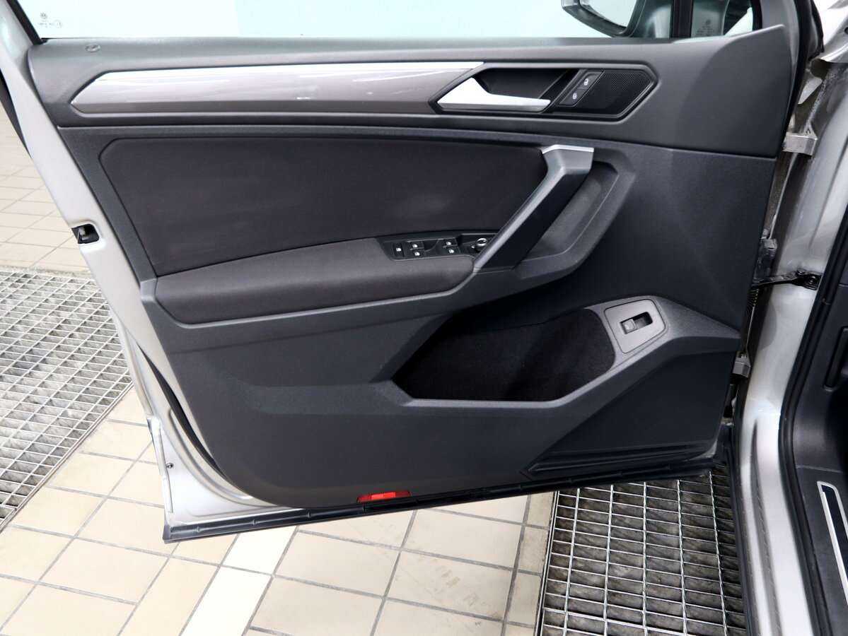 Volkswagen Tiguan б/у, 2019, Роботизированная. Фото: #14