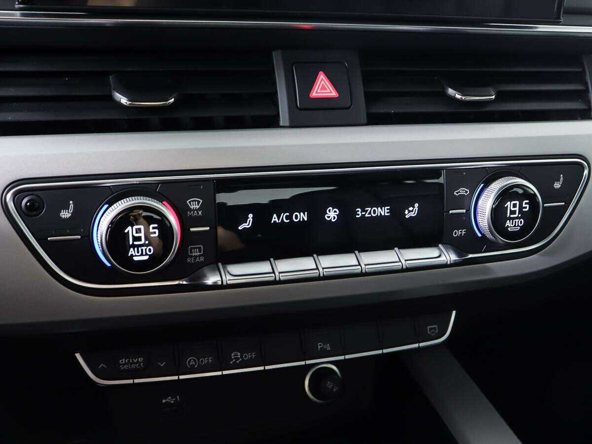 Audi A4 б/у, 2020, Роботизированная. Фото: #17