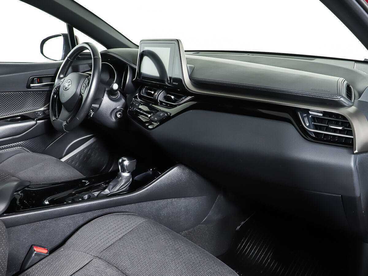 Toyota C-HR б/у, 2019, Вариатор. Фото: #8