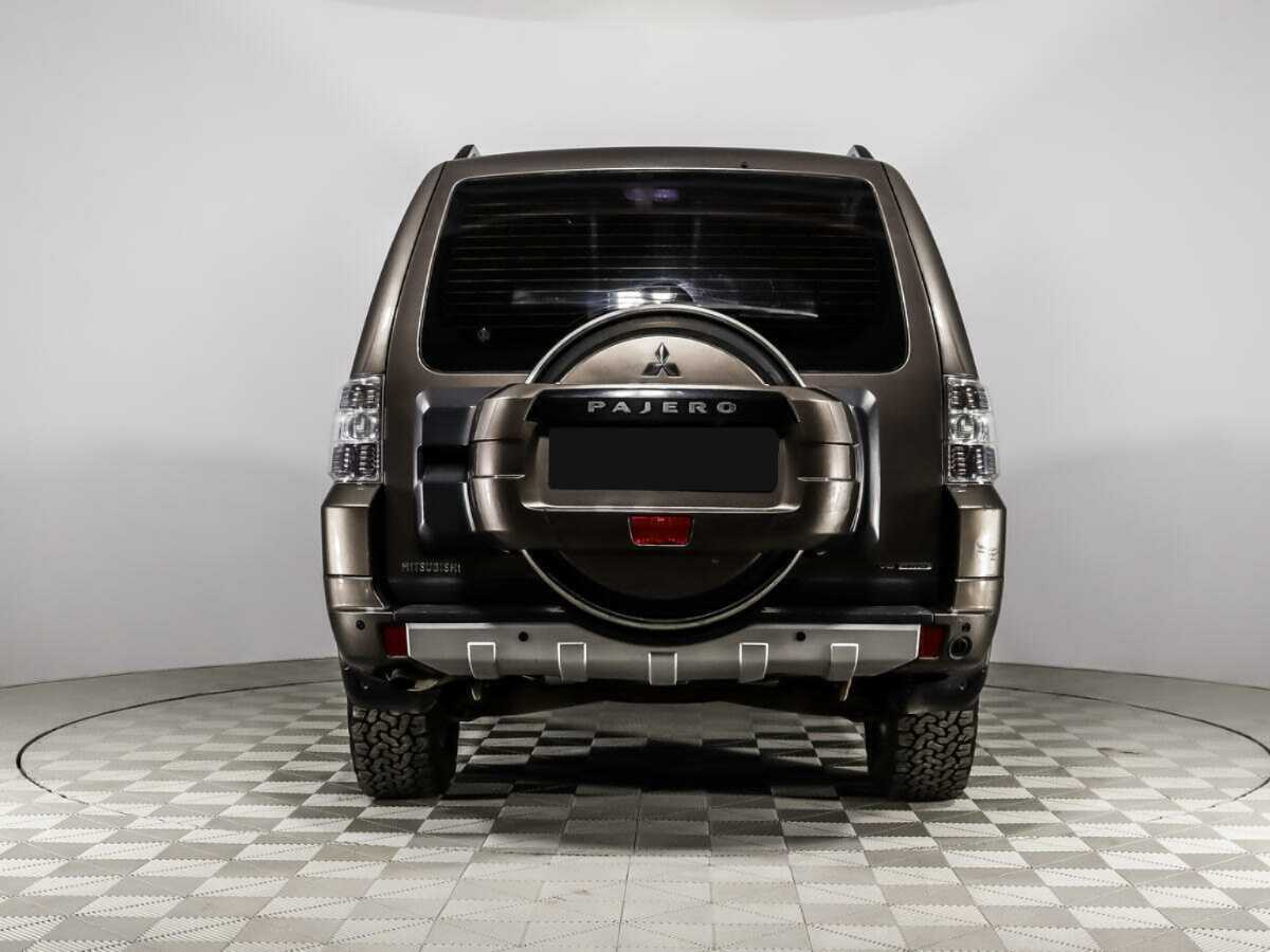 Mitsubishi Pajero б/у, 2013, Автоматическая. Фото: #5