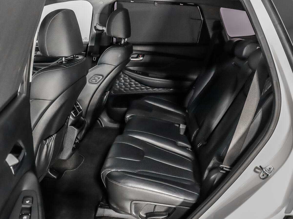 Hyundai Santa Fe б/у, 2018, Автоматическая. Фото: #12