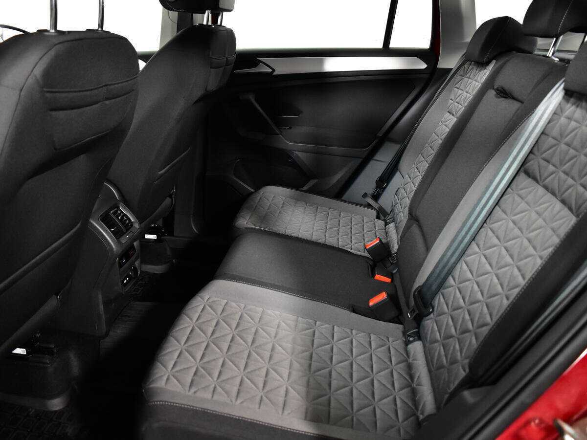 Volkswagen Tiguan б/у, 2021, Роботизированная. Фото: #9