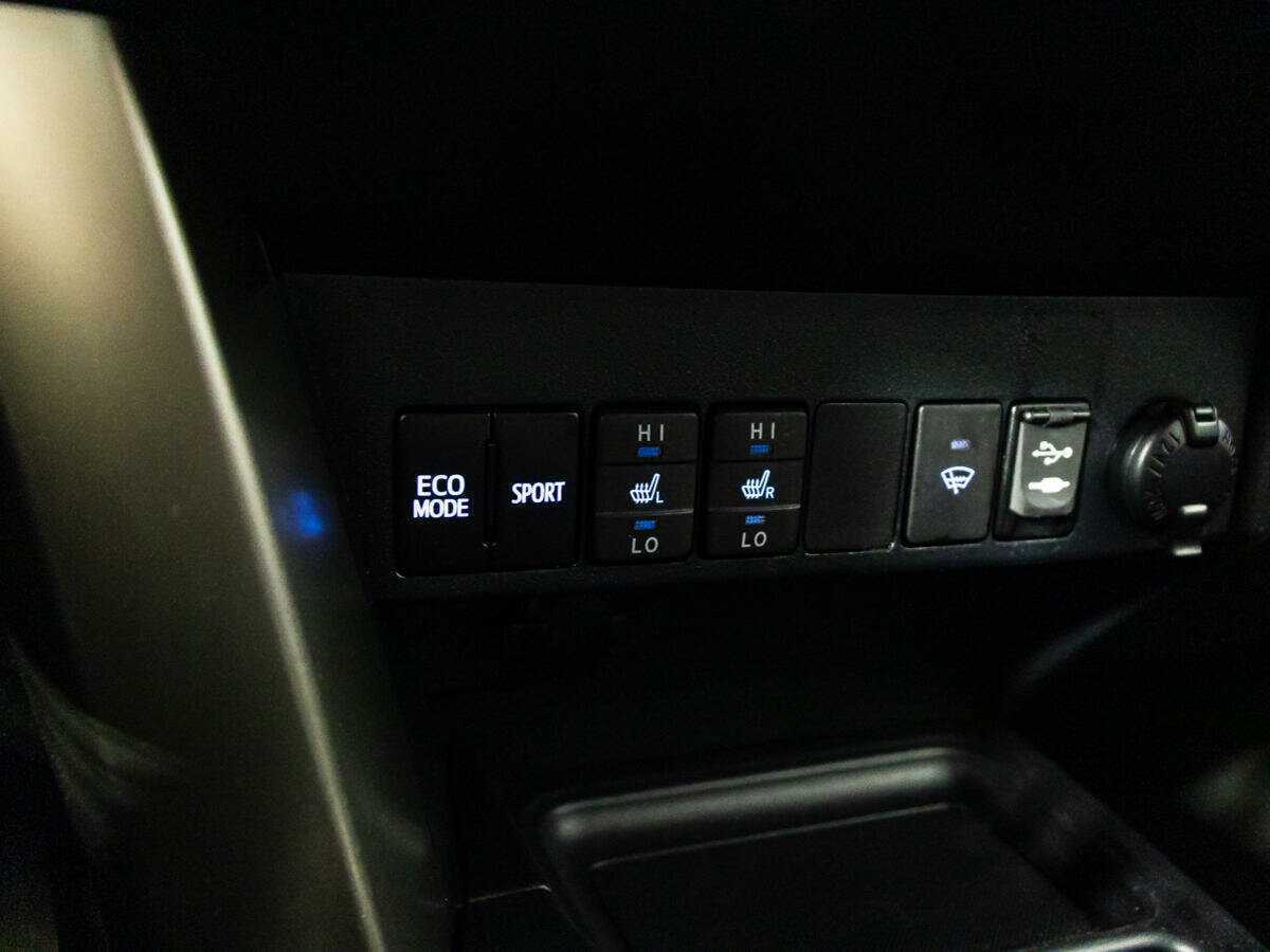 Toyota RAV4 б/у, 2013, Автоматическая. Фото: #18