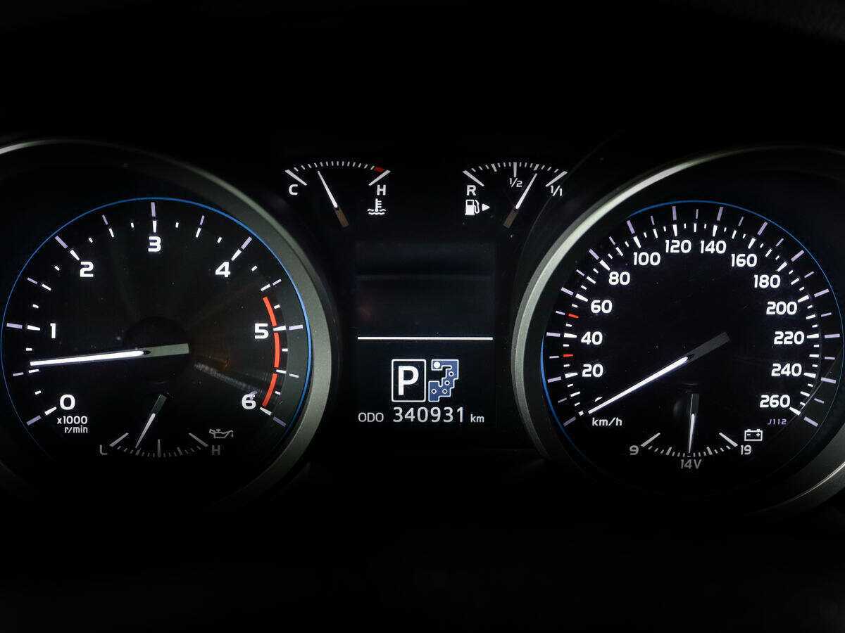 Toyota Land Cruiser б/у, 2012, Автоматическая. Фото: #10