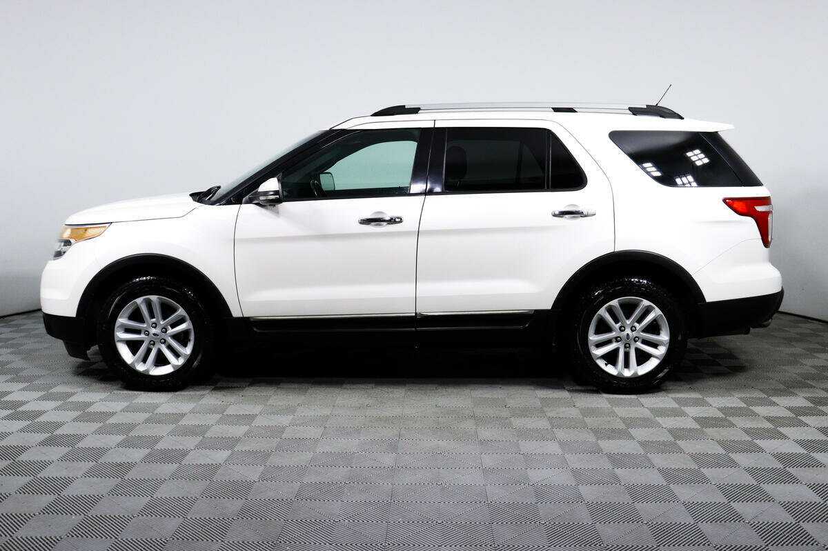 Ford Explorer б/у, 2012, Автоматическая. Фото: #7