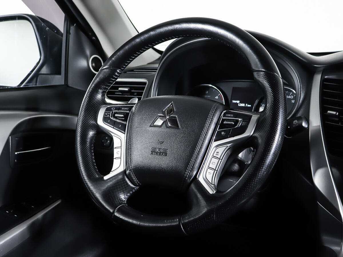 Mitsubishi Pajero Sport б/у, 2018, Автоматическая. Фото: #14