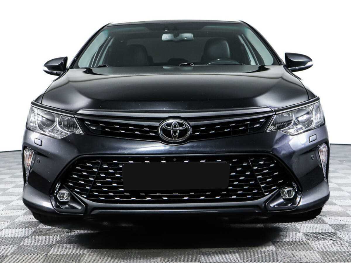 Toyota Camry б/у, 2017, Автоматическая. Фото: #1
