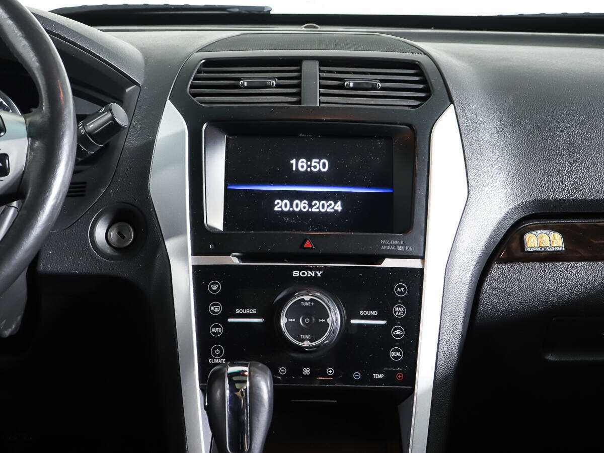 Ford Explorer б/у, 2015, Автоматическая. Фото: #12