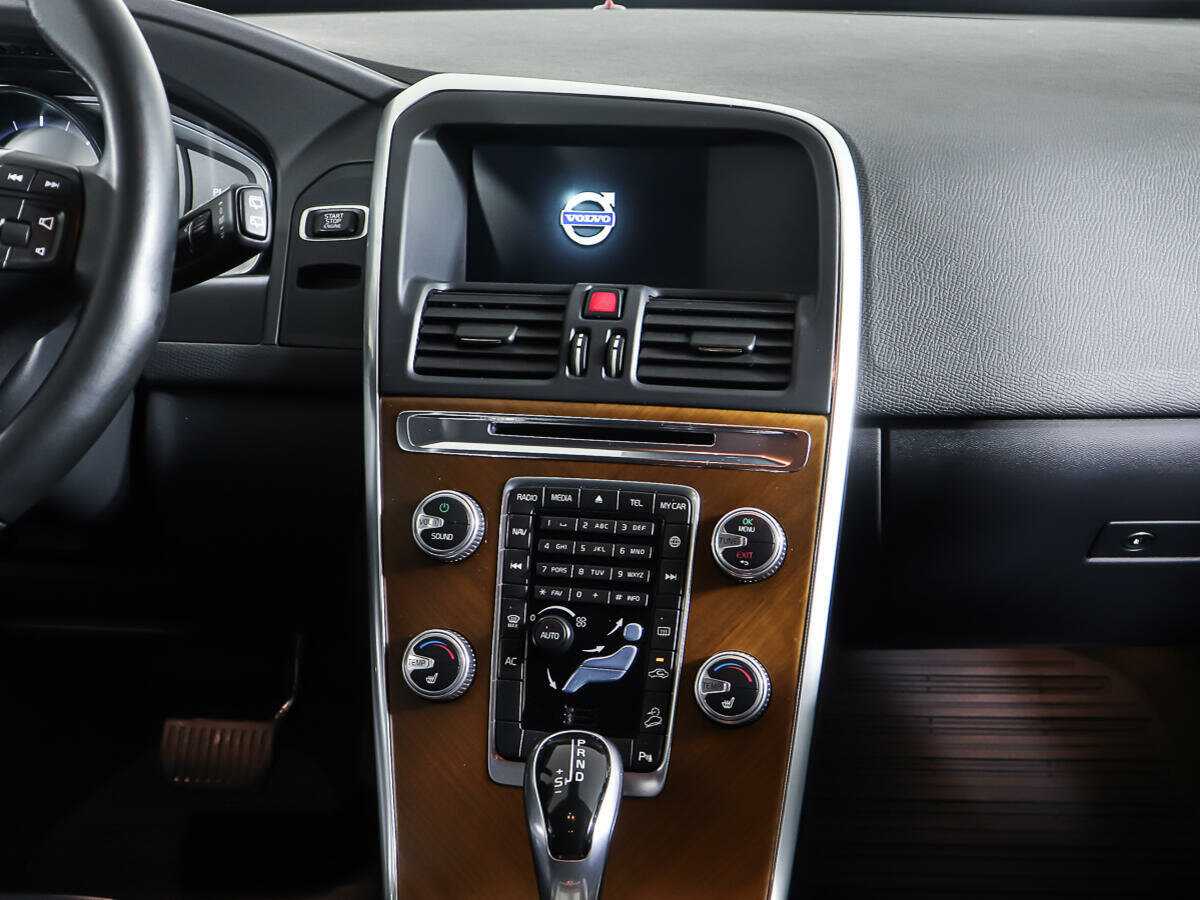 Volvo XC60 б/у, 2015, Автоматическая. Фото: #11