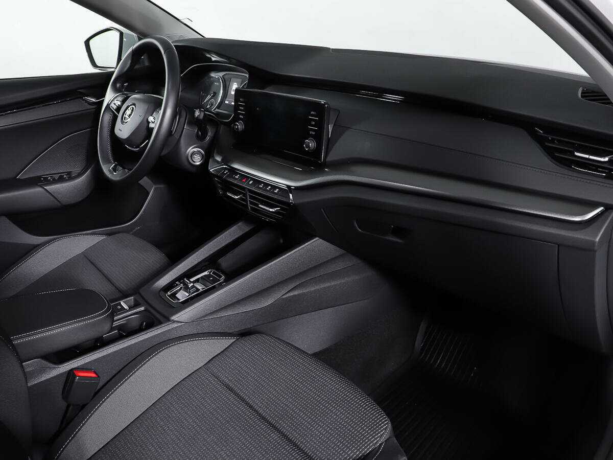 Skoda Octavia б/у, 2021, Автоматическая. Фото: #7