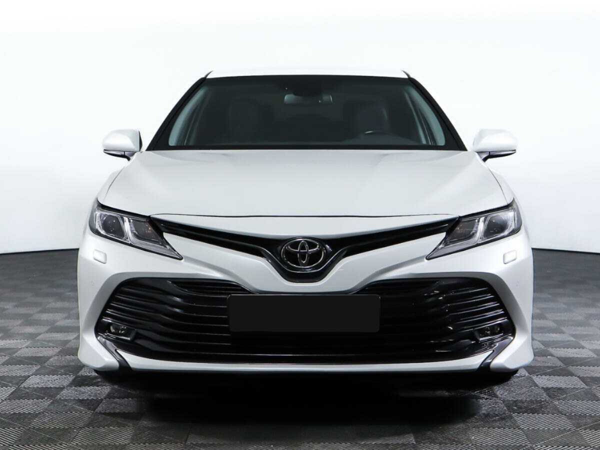 Toyota Camry б/у, 2020, Автоматическая. Фото: #1