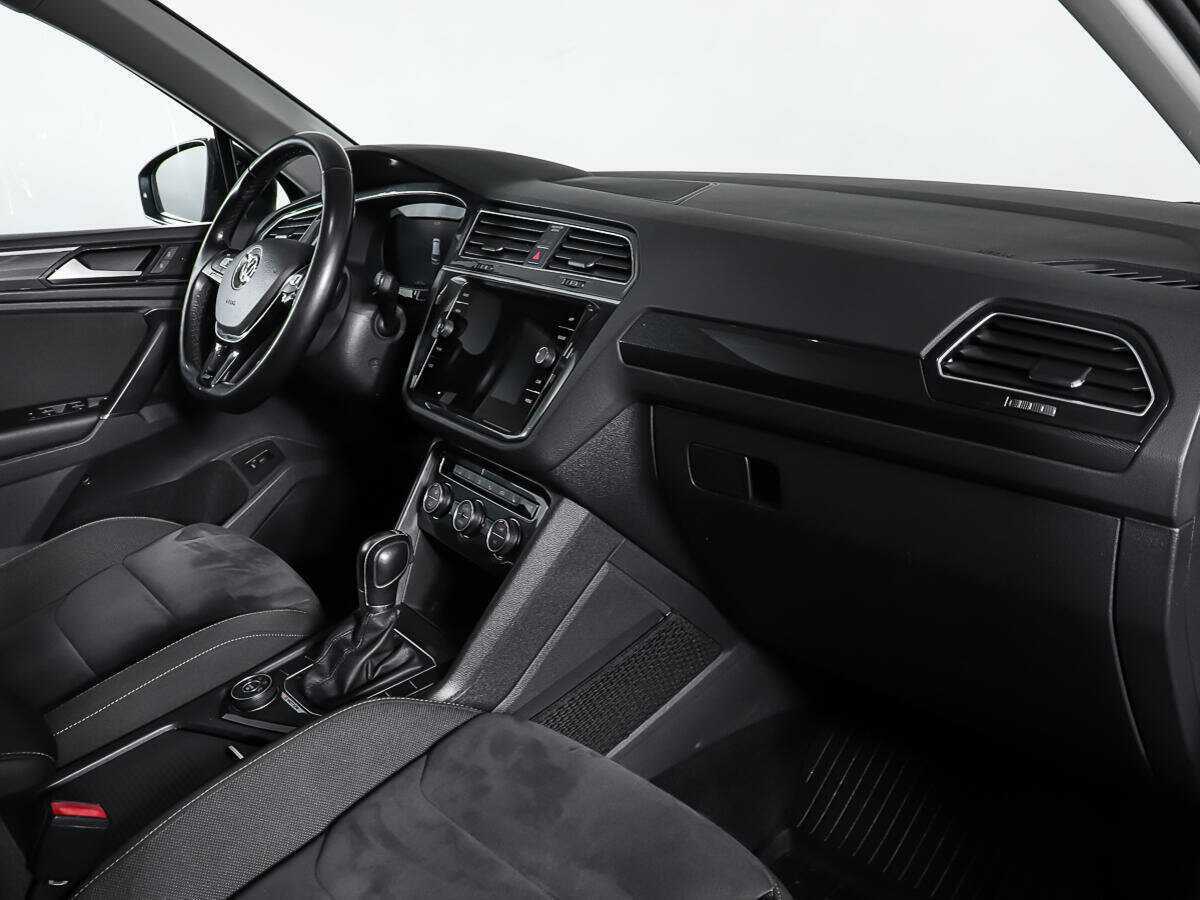 Volkswagen Tiguan б/у, 2018, Роботизированная. Фото: #8