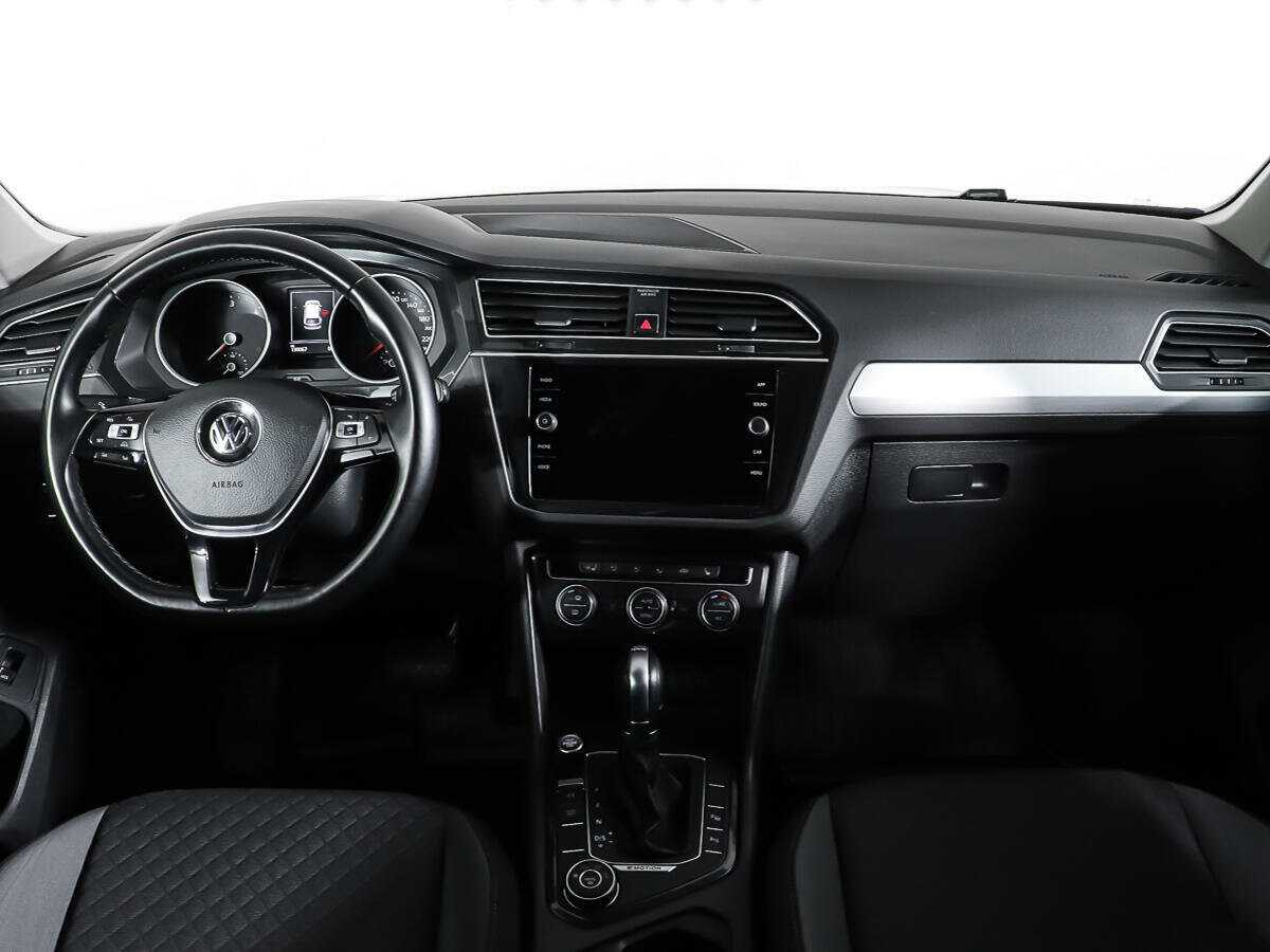 Volkswagen Tiguan б/у, 2018, Роботизированная. Фото: #9