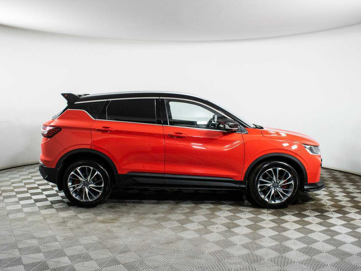 Geely Coolray б/у, 2023, Роботизированная. Фото: #3