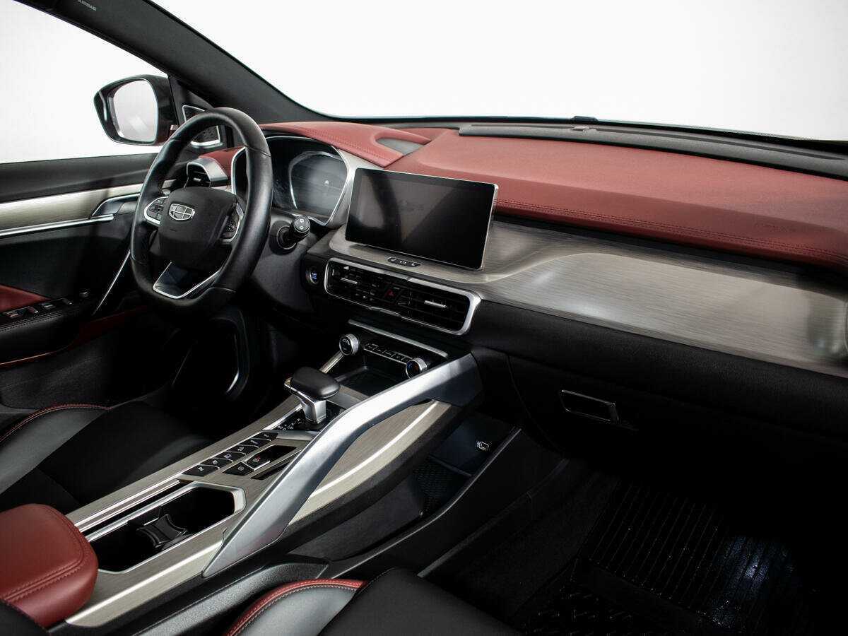 Geely Coolray б/у, 2023, Роботизированная. Фото: #7