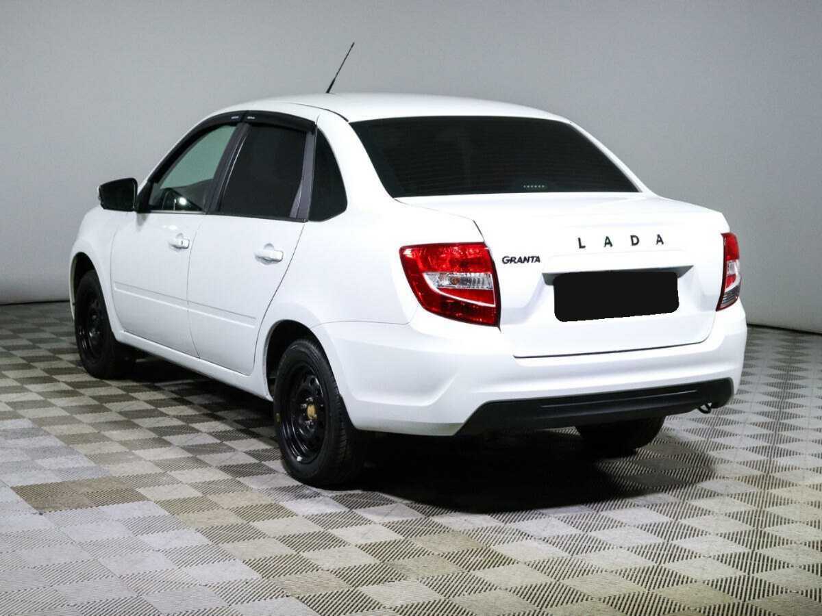 Lada (ВАЗ) Granta б/у, 2023, Механическая. Фото: #5