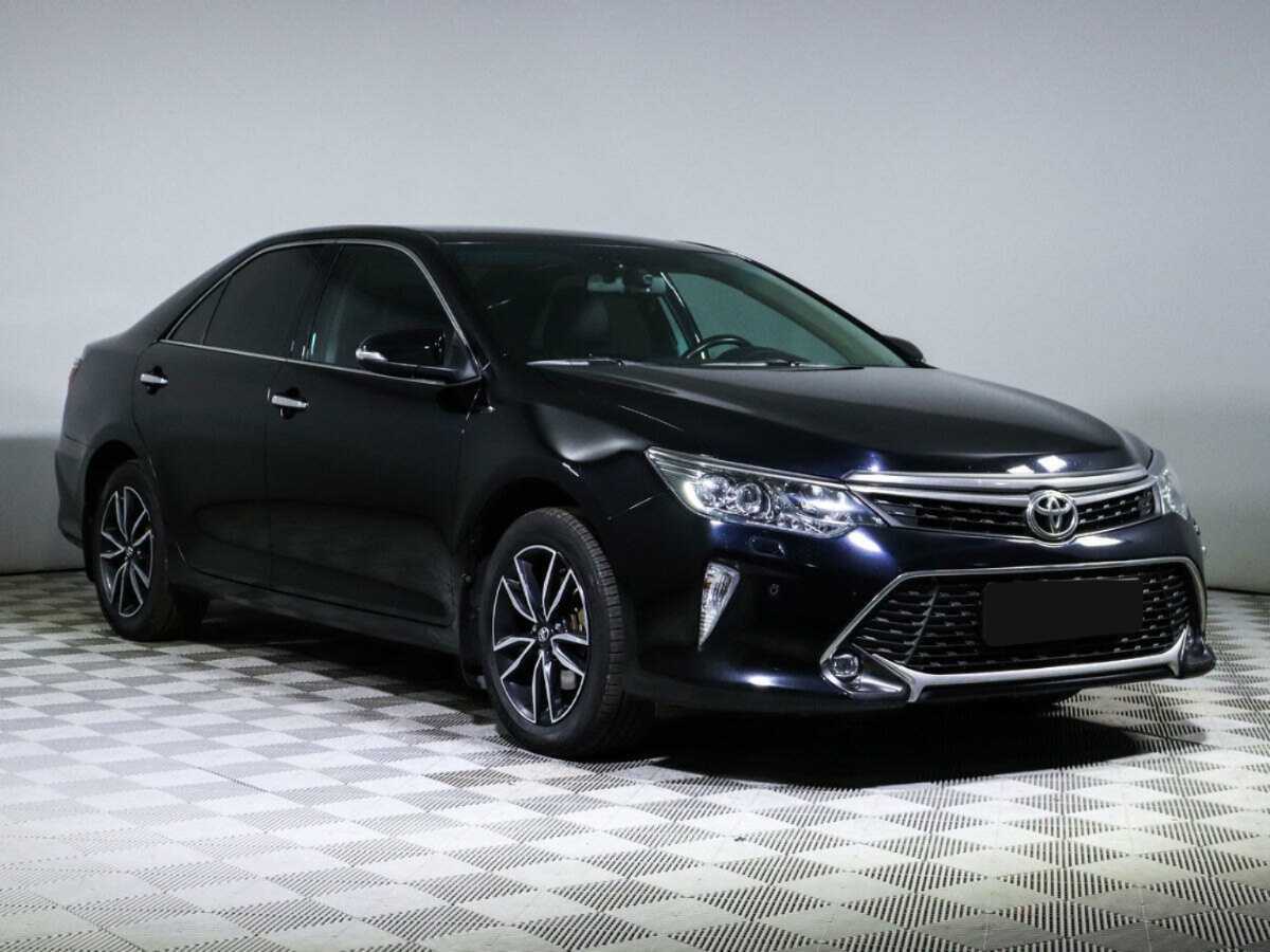 Toyota Camry б/у, 2018, Автоматическая. Фото: #2