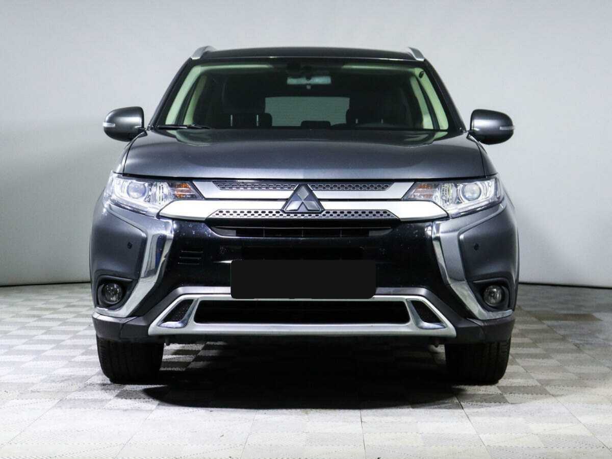 Mitsubishi Outlander б/у, 2021, Вариатор. Фото: #1