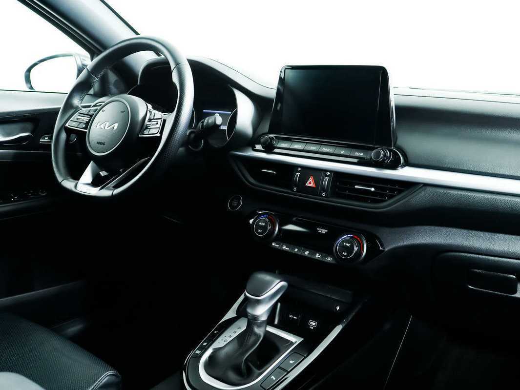 Kia Cerato б/у, 2022, Автоматическая. Фото: #8